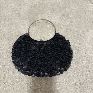 Shell and beaded hand bag